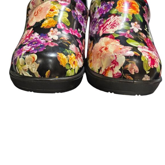 Comfort Trendz Black Floral Clogs Size 7 - Picture 2 of 12